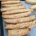 momomomoyo's cooksnap of when they made ばりぼりっ☆ごまときなこのビスコッティ☆.