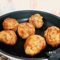 mechika's cooksnap of when they made キャンディチーズ入り肉巻きおにぎり☻.