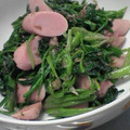 iomanma's cooksnap of when they made ほうれん草とウインナーのおかか醤油炒め.
