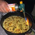 うさいろ's cooksnap of when they made ダッチオーブンで作るマカロニグラタン.