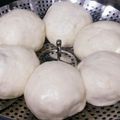 鳴歌なう's cooksnap of when they made 中身はシュウマイ♡ 簡単ふっくら肉まん♪.