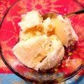 もあい♪'s cooksnap of when they made 簡単バニラアイスクリームとミルクセーキ.