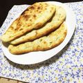 まえりえ's cooksnap of when they made カレーに♪簡単手捏ねナン.