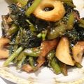 SOU☆ds250's cooksnap of when they made アシタバと焼きちくわのごま味噌炒め.