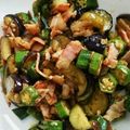 ゆっちょん1017's cooksnap of when they made ご飯に合う！茄子とオクラのカレー炒め.