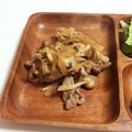 jackieO8's cooksnap of when they made 豚肉とたまねぎの炒め煮(時々しめじ).