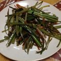 幸◯妻（◉ω◉✳︎）'s cooksnap of when they made うどのきんぴら.