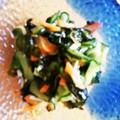 めいまーる's cooksnap of when they made わかめとじゃこときゅうりの黒酢で酢の物.