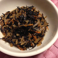 うっち〜☆'s cooksnap of when they made 簡単＊ひじきと根菜の炒り煮.