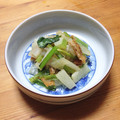 しゅがのすけ's cooksnap of when they made ピリ辛ゆずこしょう風味❢大根・おあげ炒め.