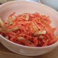 かりあん's cooksnap of when they made ♪簡単♪ちくわと人参の炒めもの.