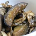ハロゲン's cooksnap of when they made 超簡単5分で出来るナスとまいたけの炒め物.