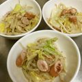 ひろむず's cooksnap of when they made キャベツとウインナーの胡麻味噌マヨ和え.