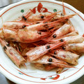 まいとmight's cooksnap of when they made 甘エビの殻と頭でカリッと簡単おつまみ.