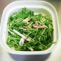 toretoretora's cooksnap of when they made 水菜とかまぼこのサラダ.