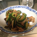 ラブにゃんこ's cooksnap of when they made ゴーヤと豚肉・玉ねぎの炒めもの.