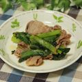 ぽっぽぺぺ's cooksnap of when they made 小松菜と豚肉の味噌炒め♡.