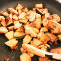とろーるる's cooksnap of when they made かぼちゃと鶏胸肉のオイスター炒め☆.