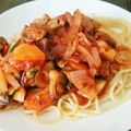 ドイツでお料理's cooksnap of when they made ピザソース消費！シーフードトマトパスタ.