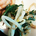 rara1113's cooksnap of when they made 春菊ともやしのナムル風.