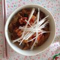 atakada's cooksnap of when they made 男メシ！豚味噌＋キムチ＝うまい丼.