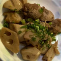 ☆ごはんできた☆'s cooksnap of when they made 鶏肉とれんこんの煮物.