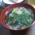 ナウちゃん's cooksnap of when they made 油揚げと白菜とワカメの味噌汁.