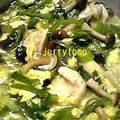 jerrytomo's cooksnap of when they made 鶏胸と卵の☆塩あんかけご飯.