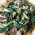 りぃかめ's cooksnap of when they made サバ味噌缶 de 簡単にらネギ炒め♪.