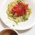 sbx2tm3's cooksnap of when they made 大葉とトマトのジェノベーゼパスタ.
