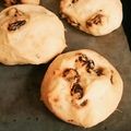 たんぽっぽ♪♪♪'s cooksnap of when they made 混ぜて焼くだけ☆豆腐レーズンパン.