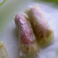 tamotan∞'s cooksnap of when they made 生春巻きの皮でウインナー巻いちゃった♬.