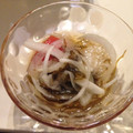 クックL307PP☆'s cooksnap of when they made 簡単☆トマトと新玉ねぎのもずく酢和え.