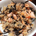 ♡NZ♡'s cooksnap of when they made 鮭ときのこの炊き込みごはん.