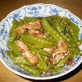 unmsj's cooksnap of when they made ☆さやえんどうと油揚げの簡単煮☆.