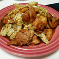 akilondon's cooksnap of when they made 鶏ももとキャベツの簡単炒め.