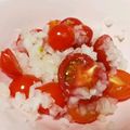 ゆらこさん♪'s cooksnap of when they made ☆新鮮トマト☆オニオンのせサラダ.