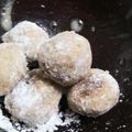 kumico330's cooksnap of when they made 全粒粉 de スノーボールクッキー.