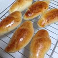 〜tinr～'s cooksnap of when they made カリッとバターがジュワ♪ふんわり塩パン.