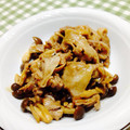 理一郎's cooksnap of when they made 豚としめじ✿シンプルしょうが焼き.