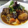 シスコ☆'s cooksnap of when they made 牛肉の赤ワイン煮込み.