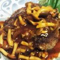kudomegu's cooksnap of when they made 甘辛にんにく風味DEハンバーグソース♪.