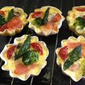 クック67M6IX☆'s cooksnap of when they made 餃子の皮でつくる、小さな春野菜のキッシュ.