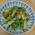 もげにゃんたろー's cooksnap of when they made 簡単♪ボリュームUP♡豆苗炒め.