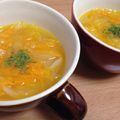 ゆり⋈'s cooksnap of when they made たまねぎとにんじんのコンソメスープ.