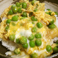 ヤング's cooksnap of when they made ウスイエンドウの卵とじ丼.