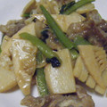 weiji's cooksnap of when they made 小松菜と豚肉と筍のオイマヨ炒め.