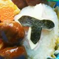 tomoyuppi's cooksnap of when they made シロニンジャーおにぎり♪キャラ弁♪運動会.