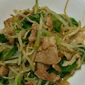 hd104's cooksnap of when they made レタス・もやし・豚のあんかけ炒め.