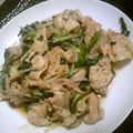 J・0505's cooksnap of when they made 簡単♪ 豚肉 ニラ もやしの 野菜炒め！.